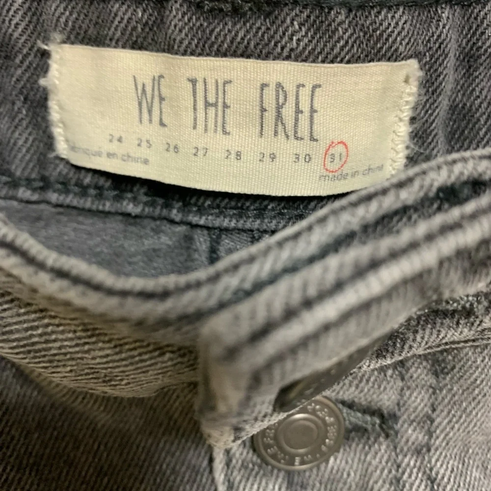 NEW Anthropologie Free People Charcoal Gray Distressed Button Fly Skirt 31​